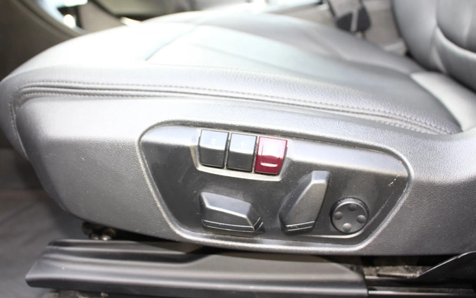 BMW X1 cena 99900 przebieg: 69000, rok produkcji 2019 z Piaski małe 596